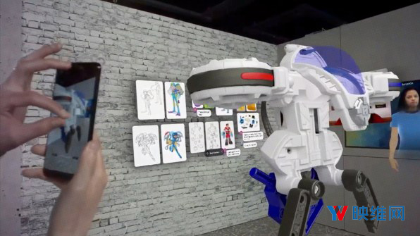 
原创
微软、Spatial联手展示HoloLensMR任务协同工作


