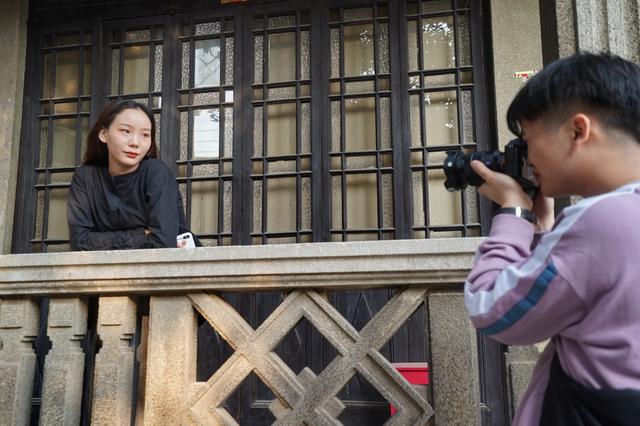 上海大亨建1800米豪宅孝敬老妈，经历抗战血雨腥风，今仍神采奕奕