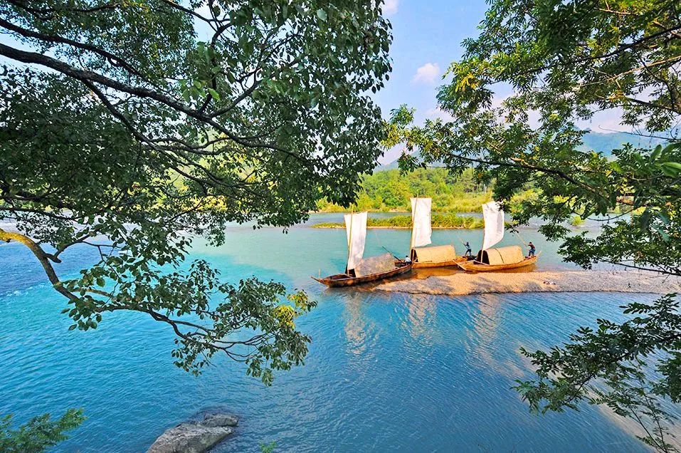 cac239305c464e4abc18abde5e9de55a.jpeg
