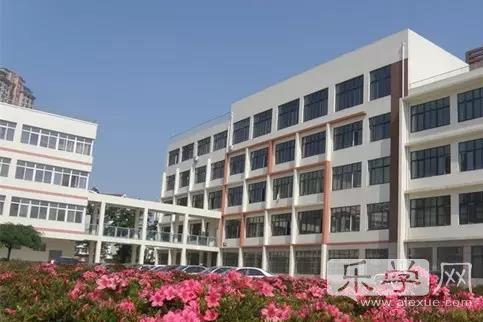 
2019职教周｜青岛经济职业学校不负新时代改革创新育人才


