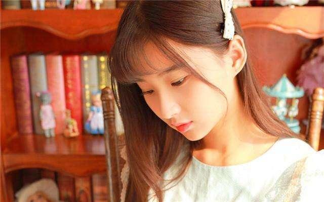 
为什么有人说3000元雇不来农民工，但却能招聘一个大学生？


