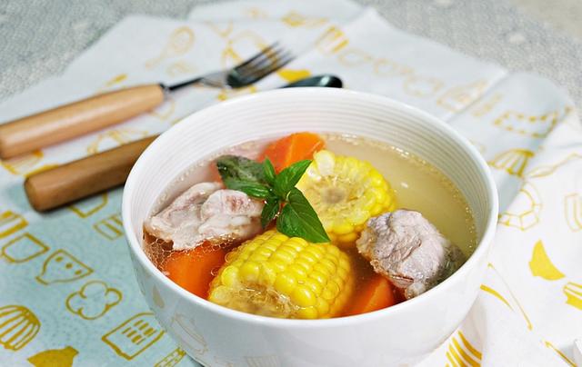 什么炖排骨补身体 d03ab8b878054e8cbb38ceffb6e481f8.jpeg