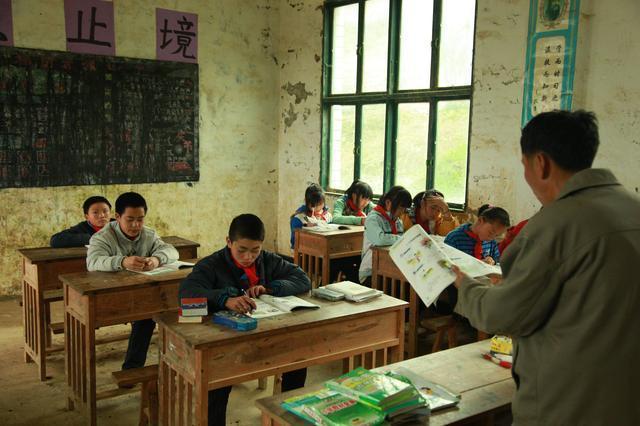 
为什么很多教师都瞧不起自己的职业，教师真的这么差吗？


