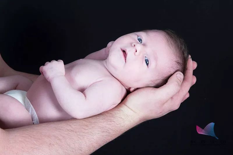 怎么样才可以生个双胞胎 db4417bbd13a430eab1b4d426910608a.jpeg