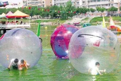                     2死12伤，游乐场没有这种标识，千万别让孩子玩