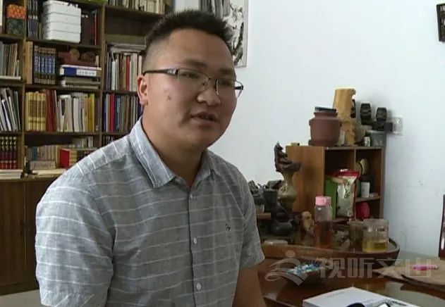 广南县驻村扶贫工作队员 陆坤:我是2017年7月底跟罗元华老师一起驻村