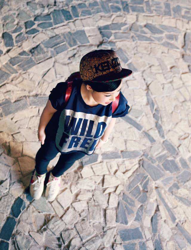 拍照怎么拍成卡通效果 2b10410c6e444d3db7da3aabaf500eab.jpeg