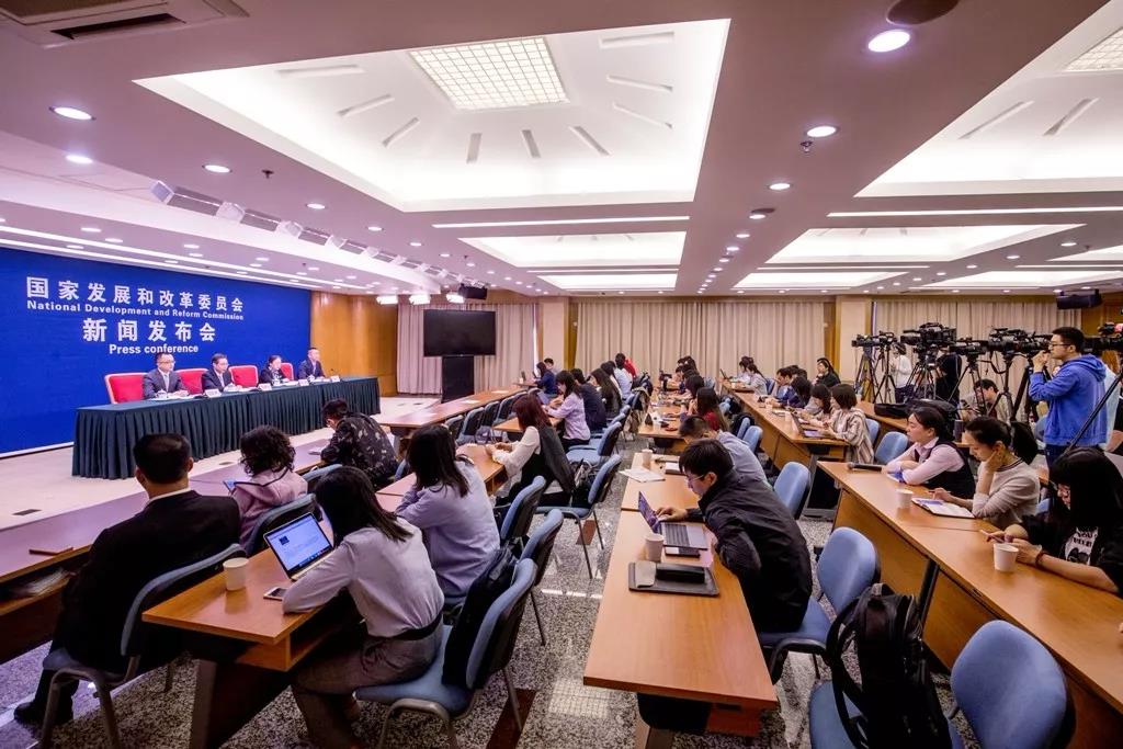 疏解人口结构_铁路疏解线图解(3)