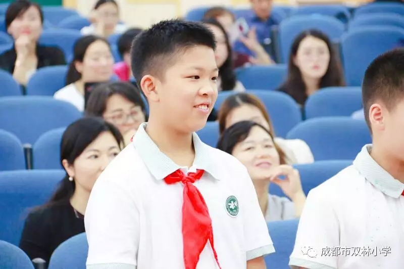 
“中外双师课堂”成华上演，英语课原来还可以这样好玩！


