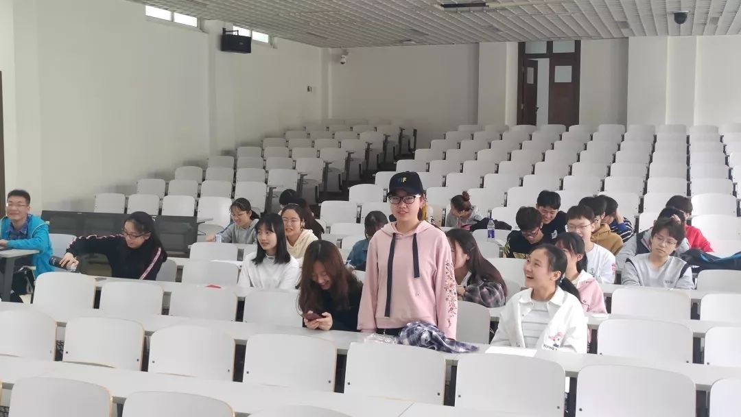 2019年经济现状_中国概述 经济现状解读(3)