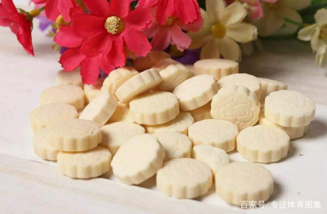                     新手爸妈注意了，如果你家孩子未满三个月，就切莫对其做这几件事