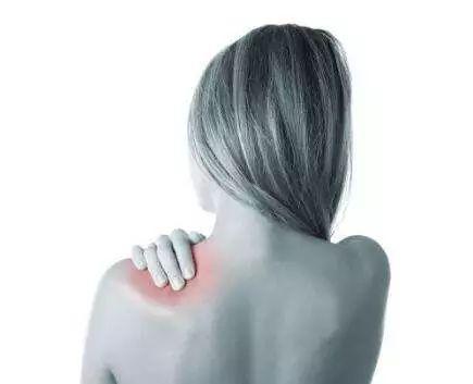 肩颈疼？到底是哪里的问题？