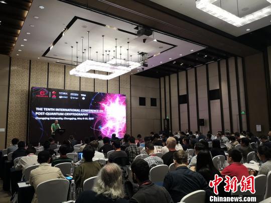 
郭国平：量子计算机研发应聚焦实用化软硬件协同


