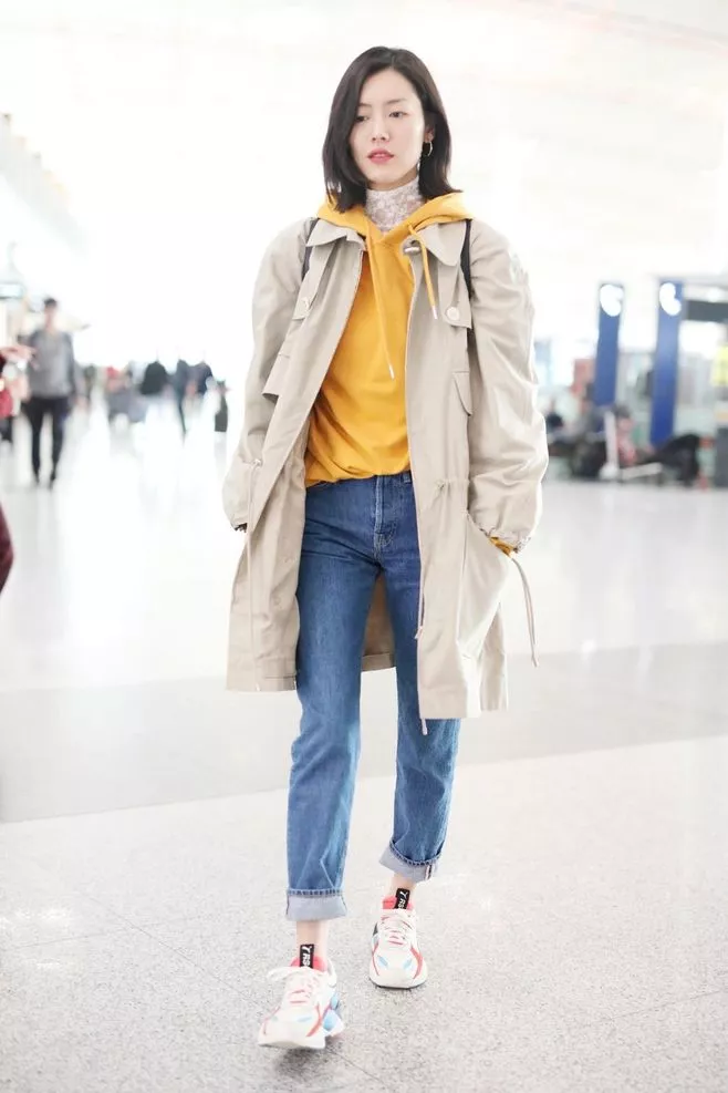 服饰行业揭秘 73b3a56908cd4f999a08955231d15224.jpg