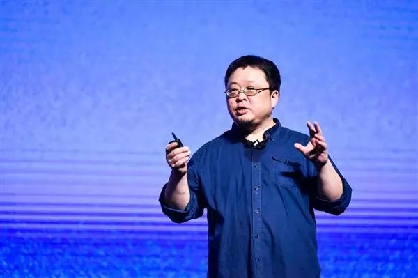 
创造力猥琐发育罗永浩只为真正想做的事


