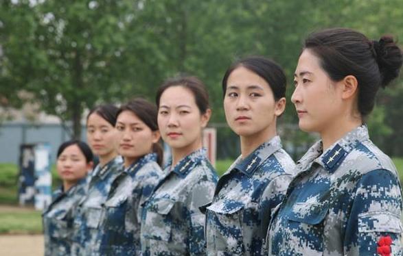 
高中生考士官和考军校有什么区别？在学校生活有什么区别？


