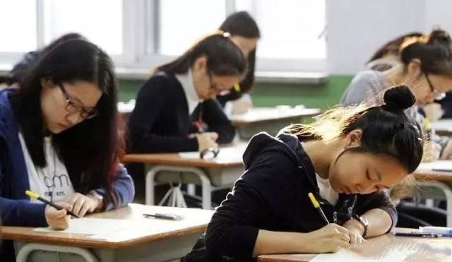 
原创
3名考上清华等名校的“贵州考生”被处理，高考公平何时能实现


