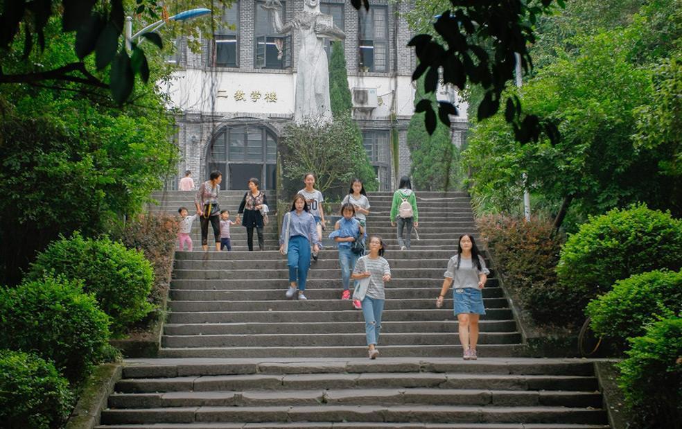 
研究生“工资低”？你的学校读研需要向家里要钱吗？


