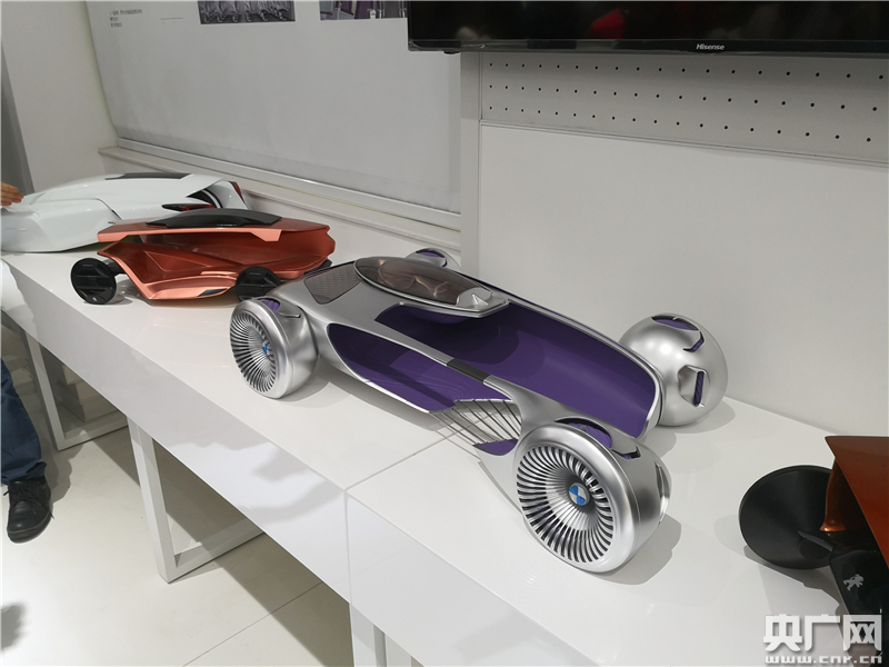 
【长沙高质量发展调研行】工业设计+高校优势湖南大学设计艺术学院点亮非遗扶贫新思路


