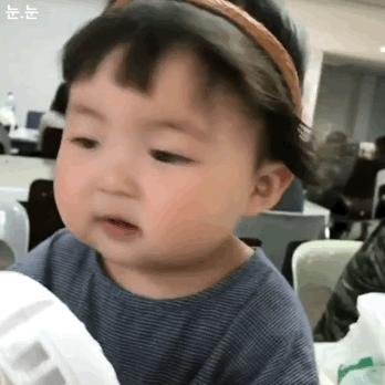 罗熙吹风扇表情包|本王好热啊