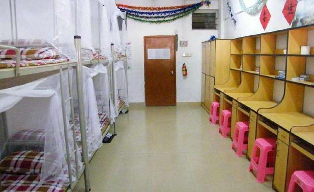 
原创
上大学选上铺还是下铺？这样“抢床位”的大学生最受益


