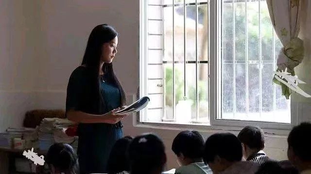 
一位年轻女教师的自述：直到我当上了教师，才领悟了以下5点


