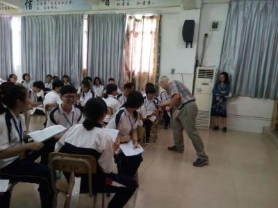 初中英语学习关键-上课听课效果决定学习成绩
初中英语学习关键-上课听课效果决定学习成绩