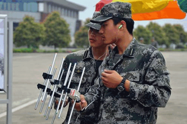 文武双全营军事体验王牌夜袭攻防箭对战挑战科学怪人欢乐无极限精彩一