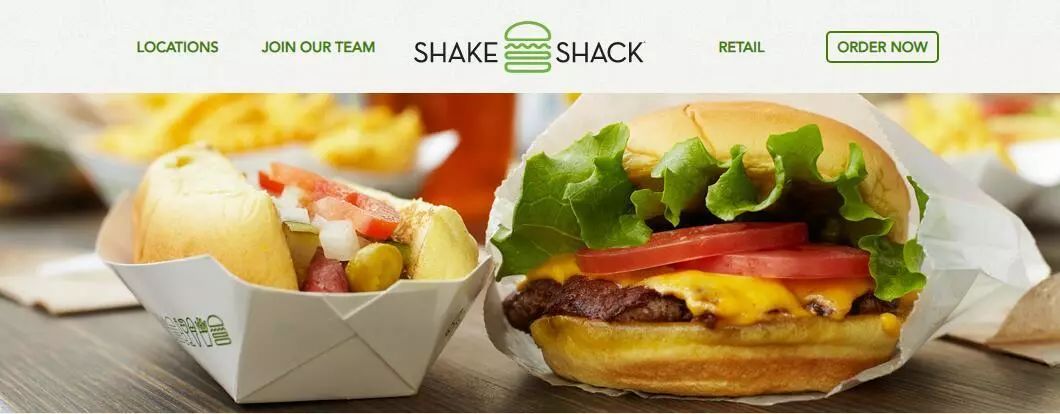 美国当红汉堡连锁餐厅shakeshack市盈率高达120倍最新季报销售同比