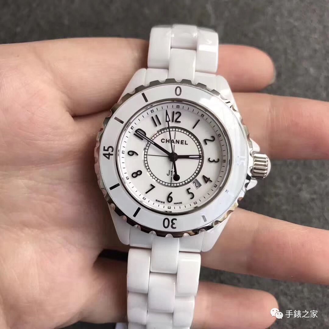 女士腕表哪个牌子比较合适？女士带什么手表？
