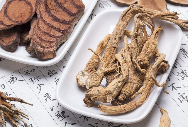 中药怎么治痛风 d6ea1581e1fc42cdaec27f2551a09dd3.png