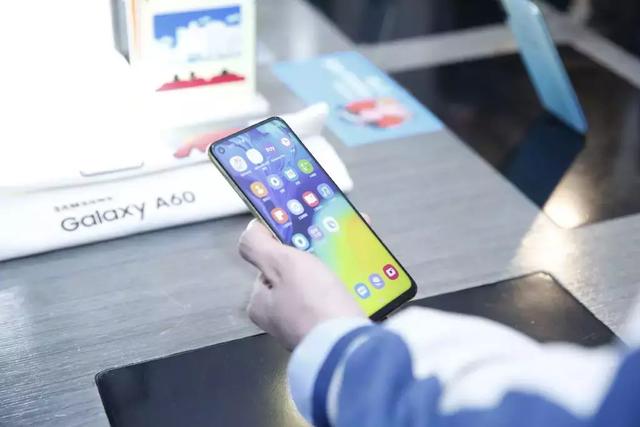 手机是怎么实现通话的 082e8c5eb85340ffa71852bd5358d81e.jpeg