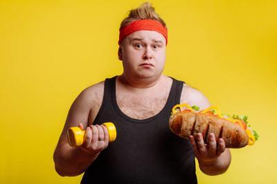 中年男人发胖的原因有哪些?发福和油腻,该如何自救?