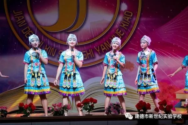 
人均年薪不低于20万元，建德这所学校招聘新教师啦！快打开看看！


