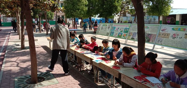 
邓州市桑庄镇中心校：模拟迎验促提升均衡交流共发展


