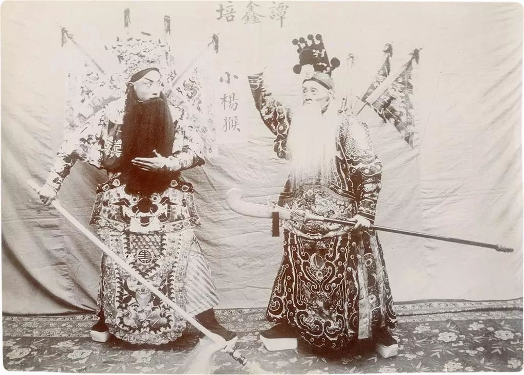 孔夫子唱戏猜成语_孔夫子自然与美女(2)