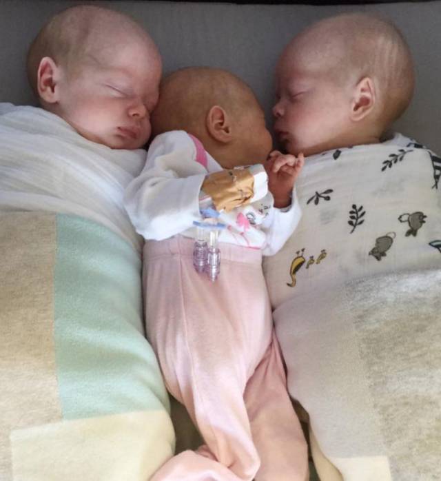                     生了3个儿子，又生了3胞胎，这位辣妈和她的6个娃攻陷了朋友圈