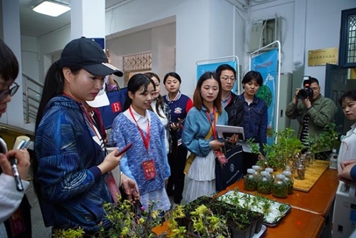 
原创
湖北生物科技职业学院：错位发展小众研究不“小众”


