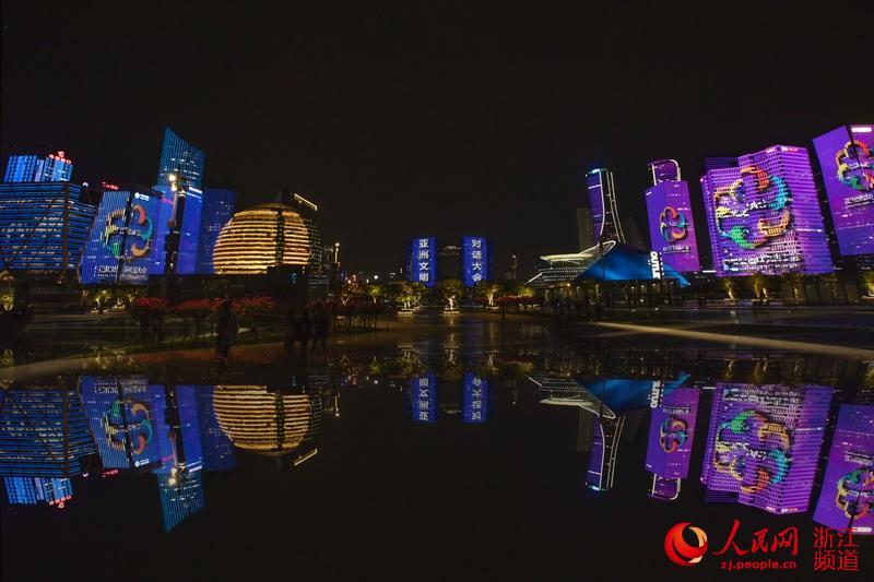灯光秀杭州10月 379165f46d564e13a1b90b4e983fa69c.jpeg