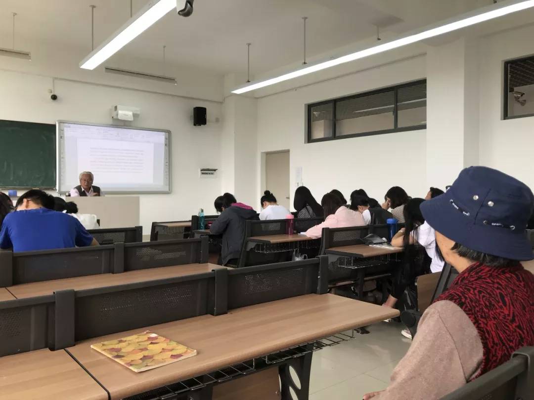 
这位纳若是“烤烟书记”，是“农民教授”，学生爱他却递辞退书


