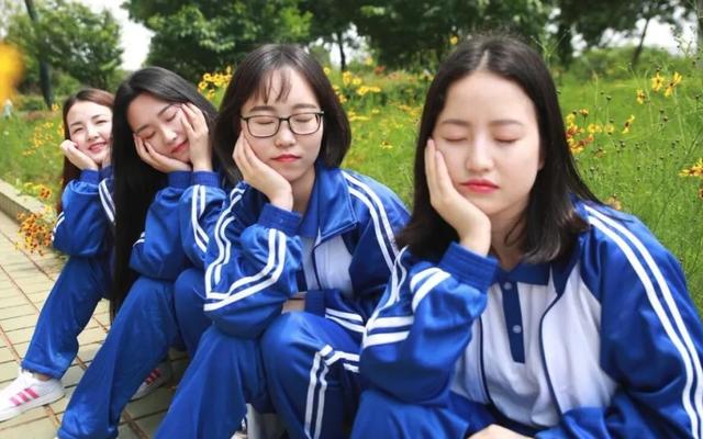 
孩子读高中，英语成绩才四五十分，还有机会提高分数吗？


