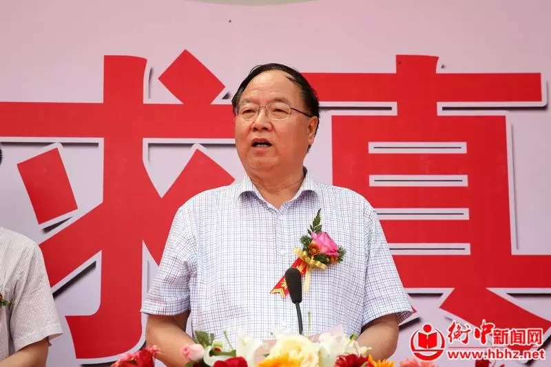 
衡水中学“秘史”：揭开超级中学不为人知的一面


