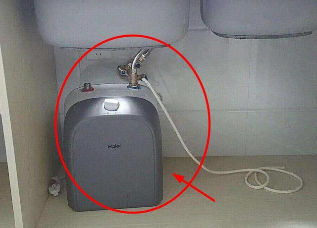 3,净水器:只要水槽下方预留插座就可以,不管什么时候装都行.