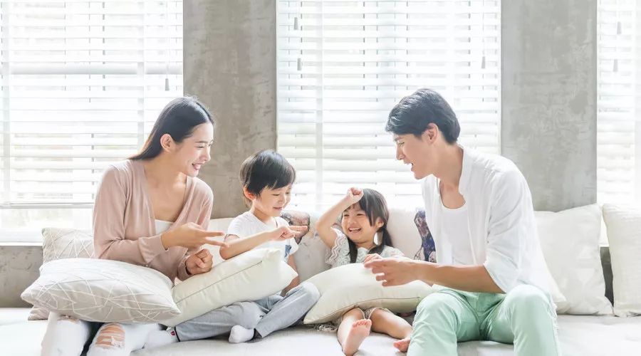 什么叫三观教育 44425053ee19444da214ca43089a8d87.jpeg