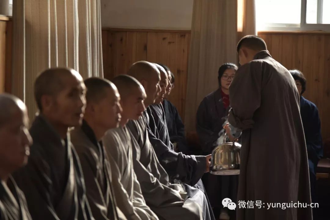 山穷水尽逼匝处 心花迸裂彻性天——云居山下院庆云禅寺春季禅七如期