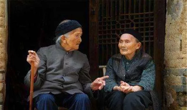 恐惧感|民间俗语“男怕孤，女怕寡，狼怕托狗怕蹲”，你理解是什么意思吗？