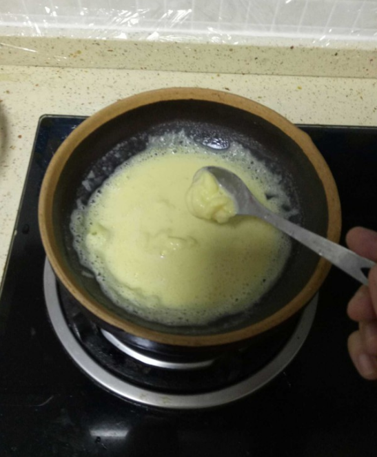                     不管再难搞的积食，玉米这样用，喝完一碗嗖嗖嗖！再也不用药！