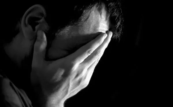 男人怎么发泄内心的压抑 6db8a19549444cdfb237a9b2e7b3c805.jpeg