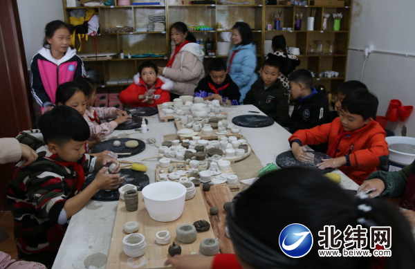 
征集学校少年宫优秀作品为学生提供展示舞台


