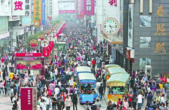 2019年苏州的经济_2019全球智博会在苏州工业园区开幕 开启新一代人工智能创新未来(2)